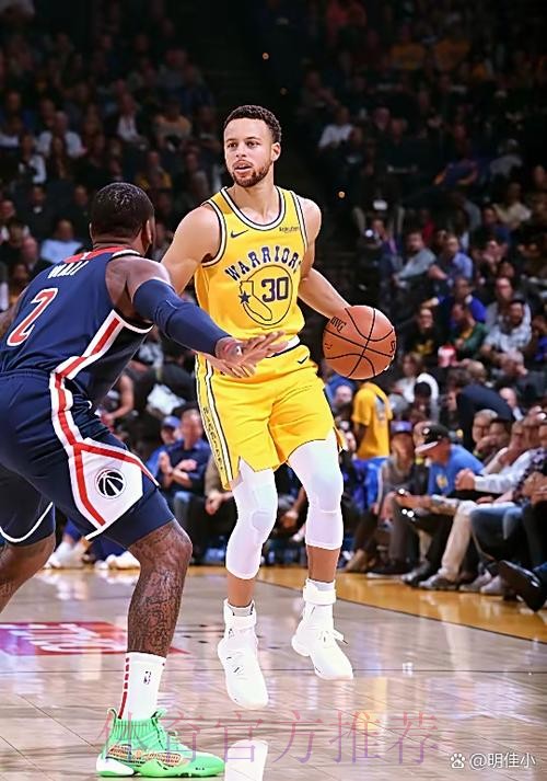 肯纳德:库里在进攻端极具威胁,我们在防守沟通上做得很好 肯纳德:库里在进攻端极具威胁,我们在防守沟通上做得很好